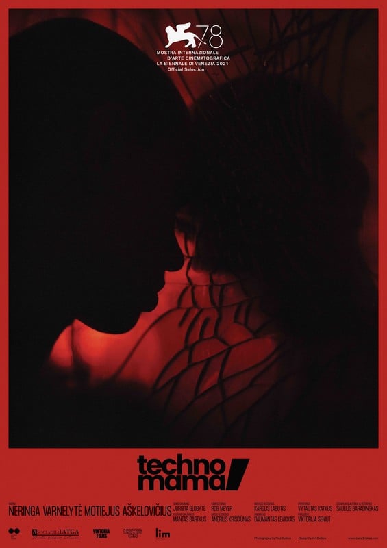 Techno, Mama poster
